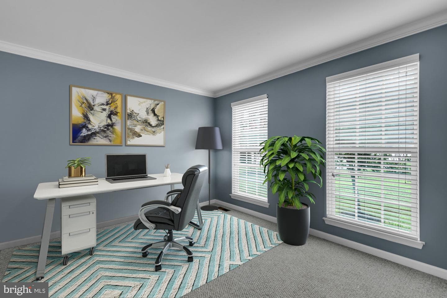 52 Richard Avenue photo 5