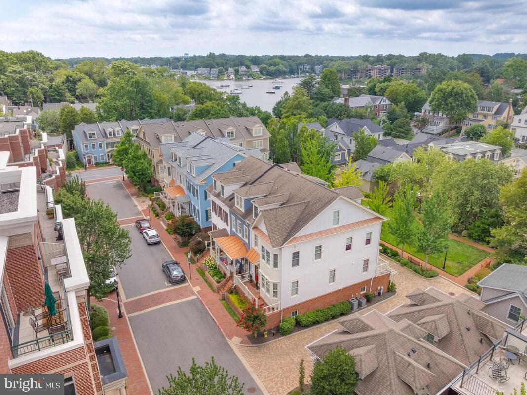 57 Richards Lane photo 44