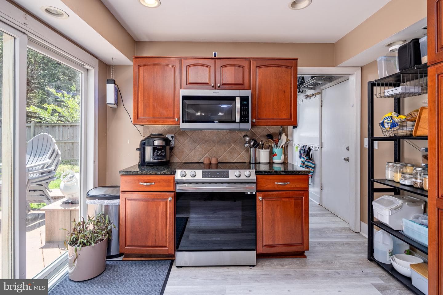 1794 Rochester Street photo 15