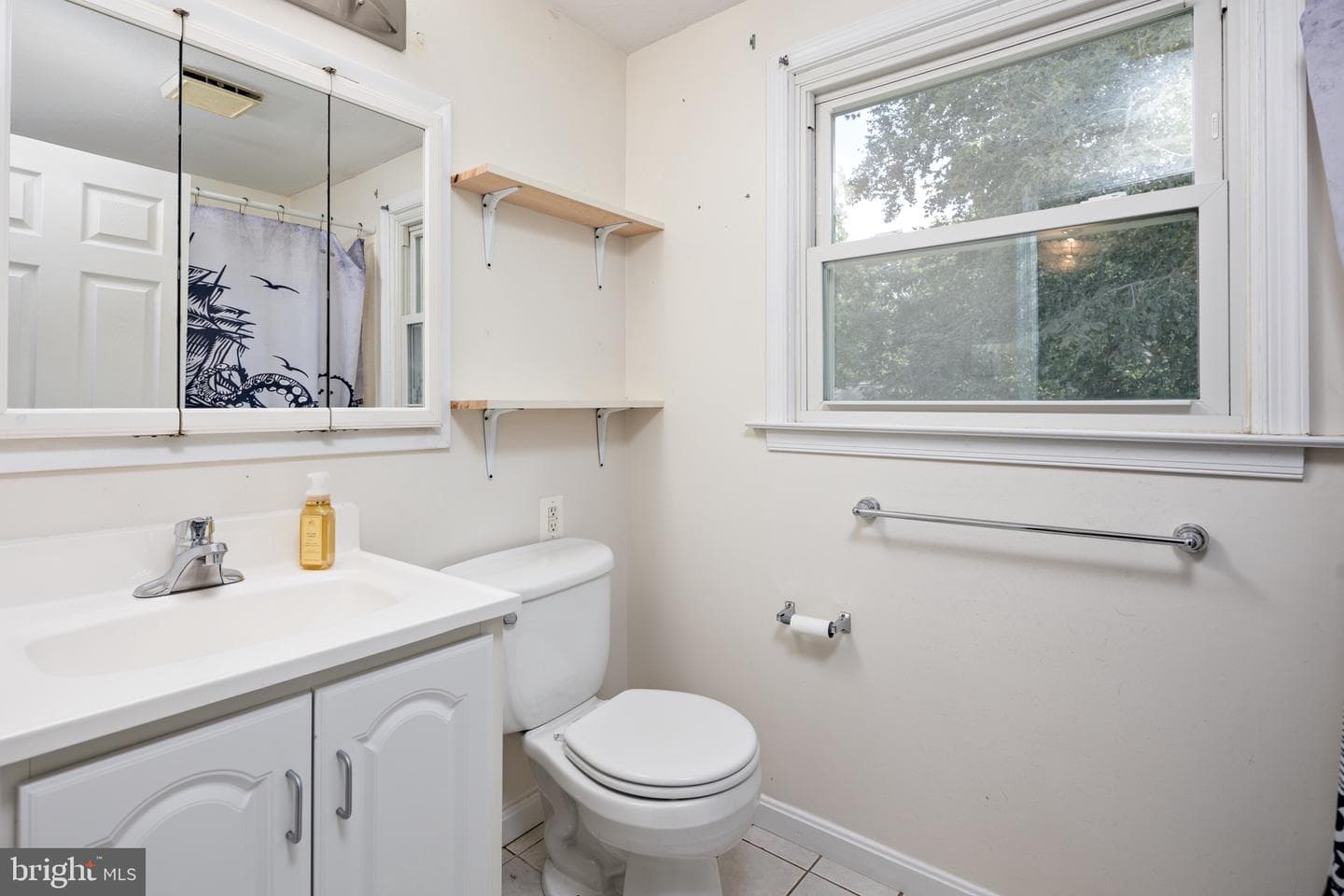1794 Rochester Street photo 29