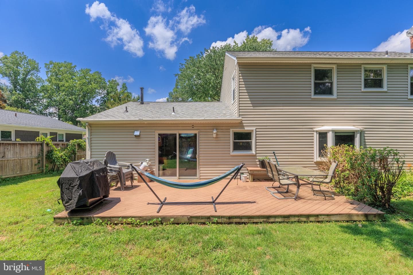 1794 Rochester Street photo 34