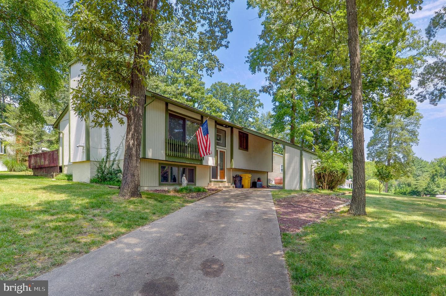 1600 Coralie Court photo 4