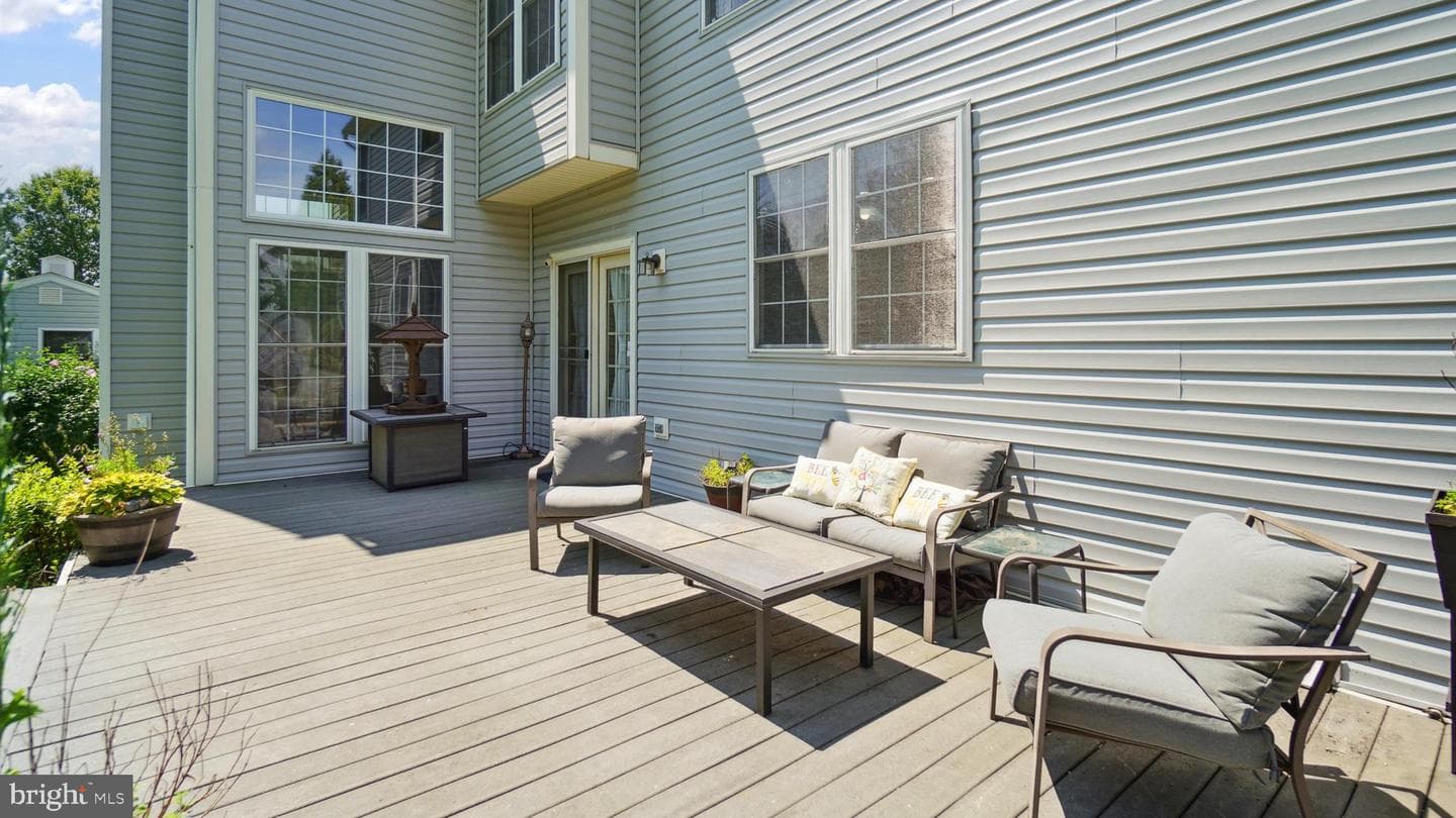 8301 Hope Point Court photo 9