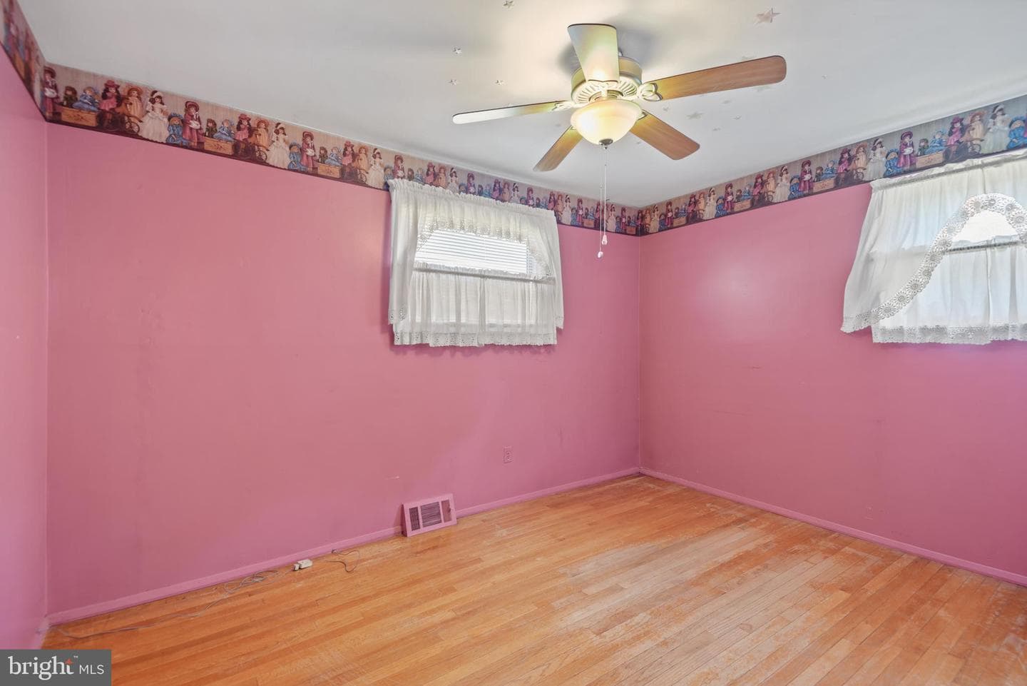 7923 Oakwood Road photo 17