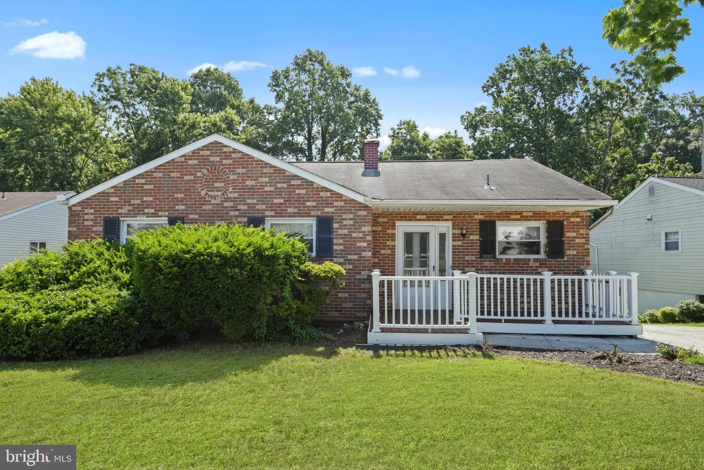 7923 Oakwood Road photo 34