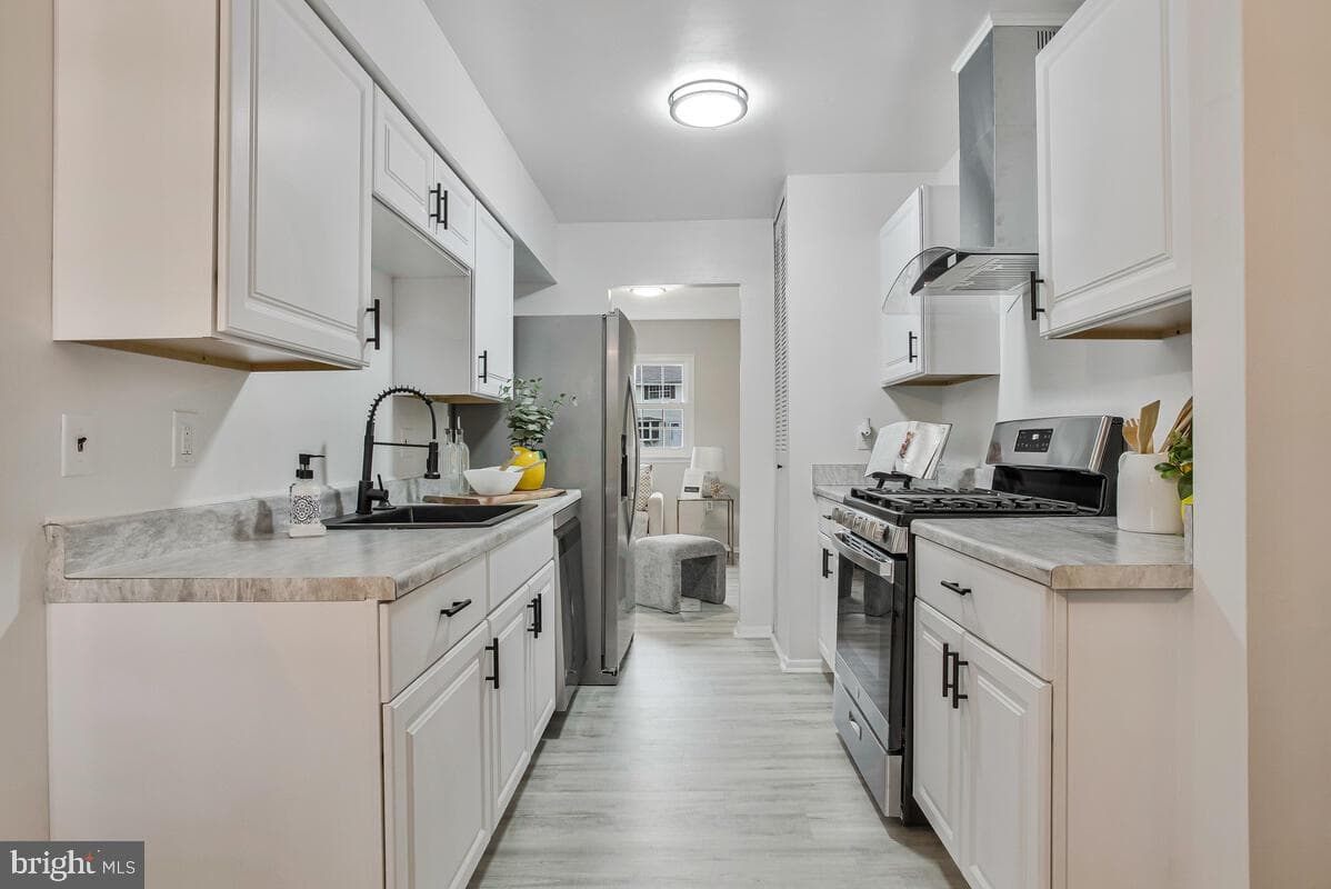 570 Millshire Drive photo 12