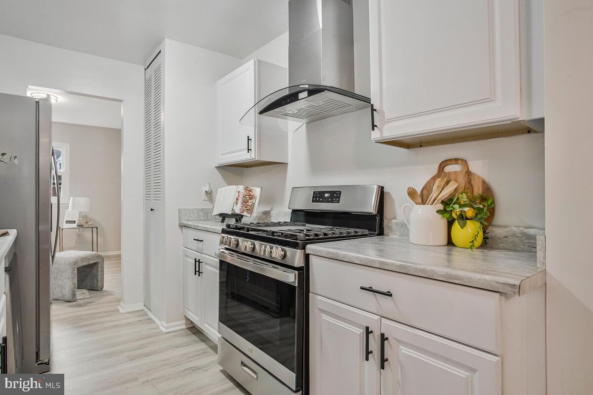 570 Millshire Drive photo 13