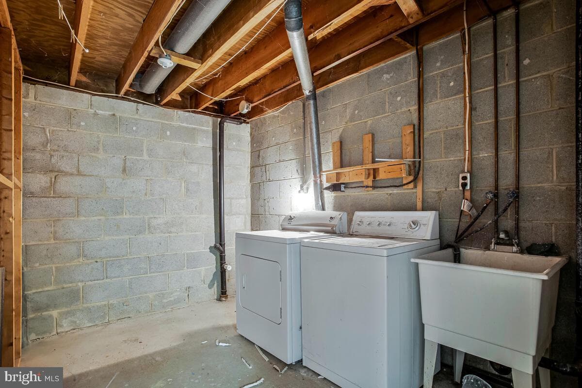 570 Millshire Drive photo 25