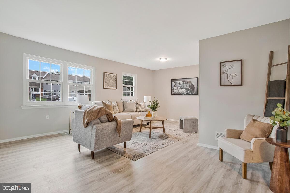 570 Millshire Drive photo 5
