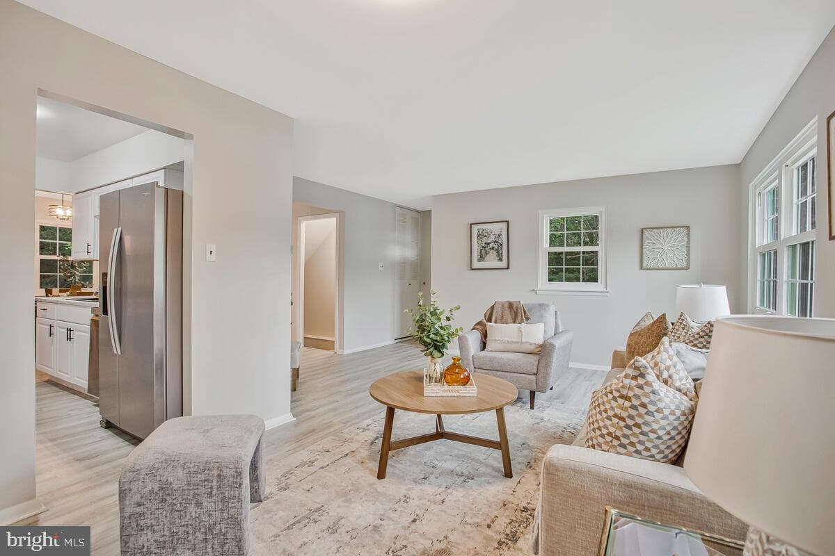 570 Millshire Drive photo 8