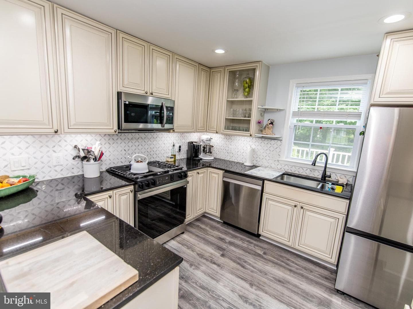 921 W Benning Road photo 16