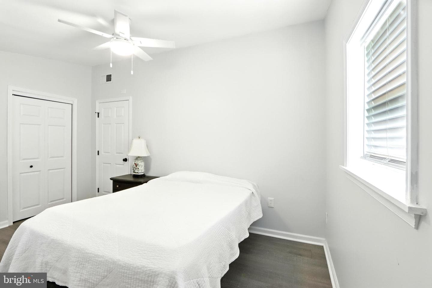 321 Gloucester Drive photo 25