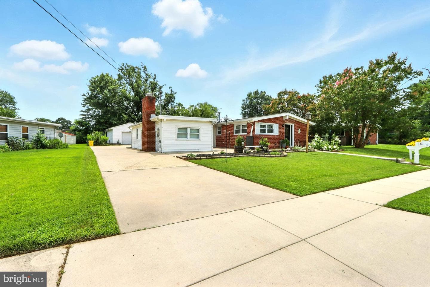 321 Gloucester Drive photo 6