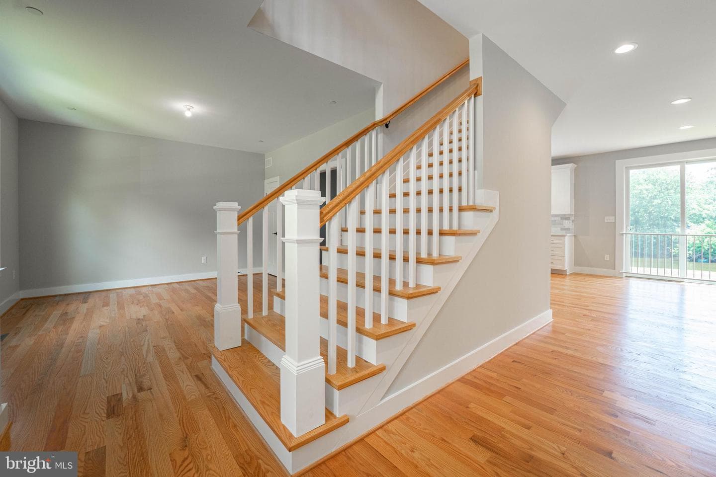 218 Daffodil Road photo 16