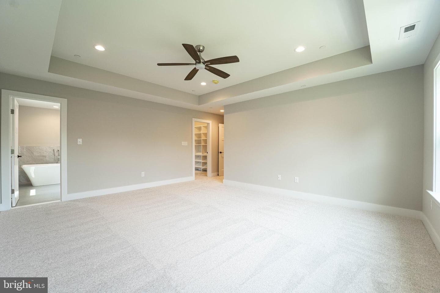 218 Daffodil Road photo 18