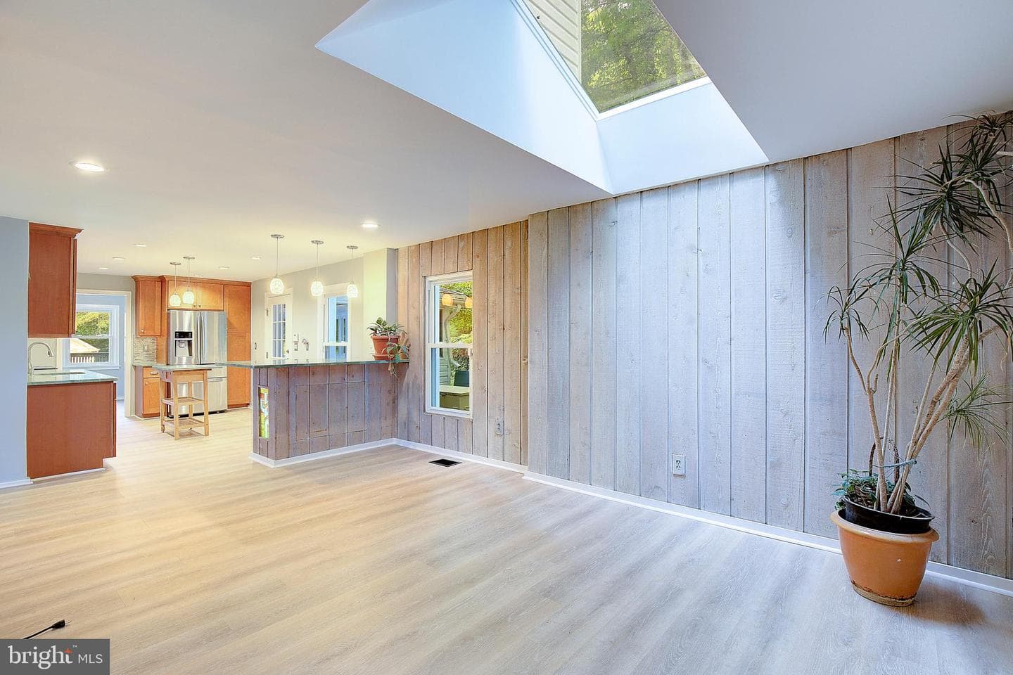 349 Arbutus Drive photo 20