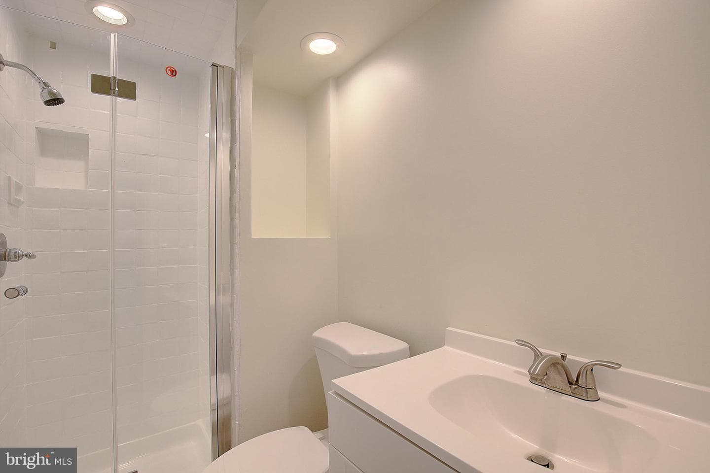 349 Arbutus Drive photo 29