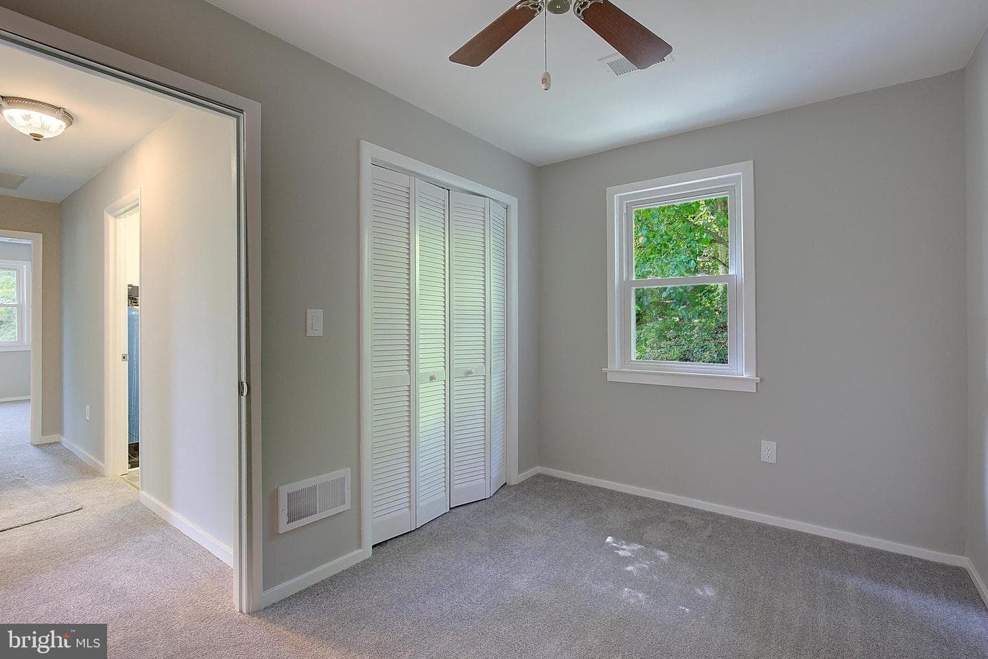 349 Arbutus Drive photo 44