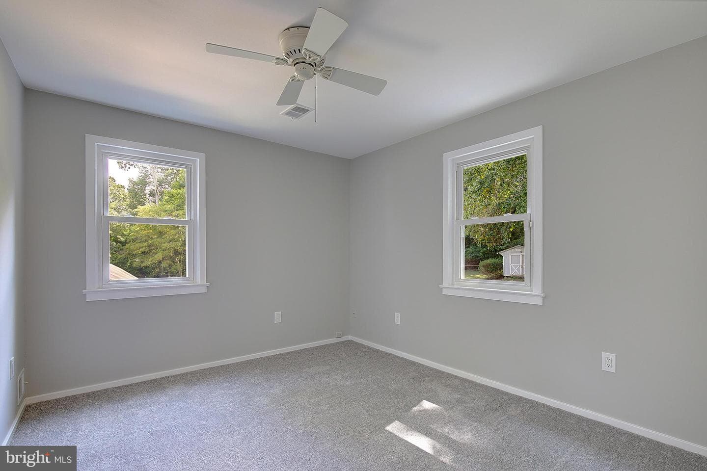 349 Arbutus Drive photo 45