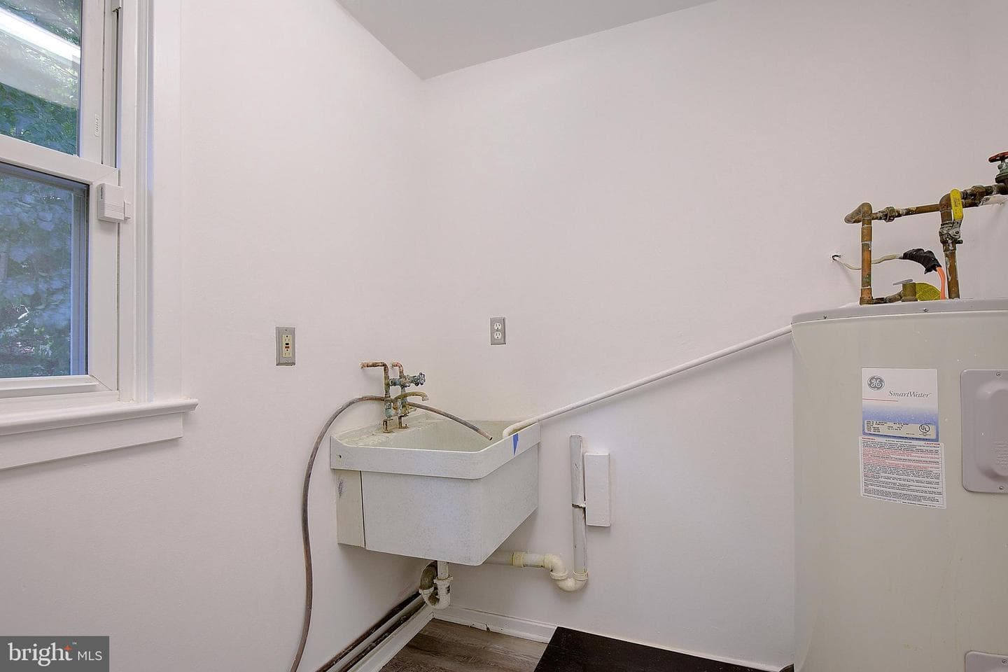 349 Arbutus Drive photo 48