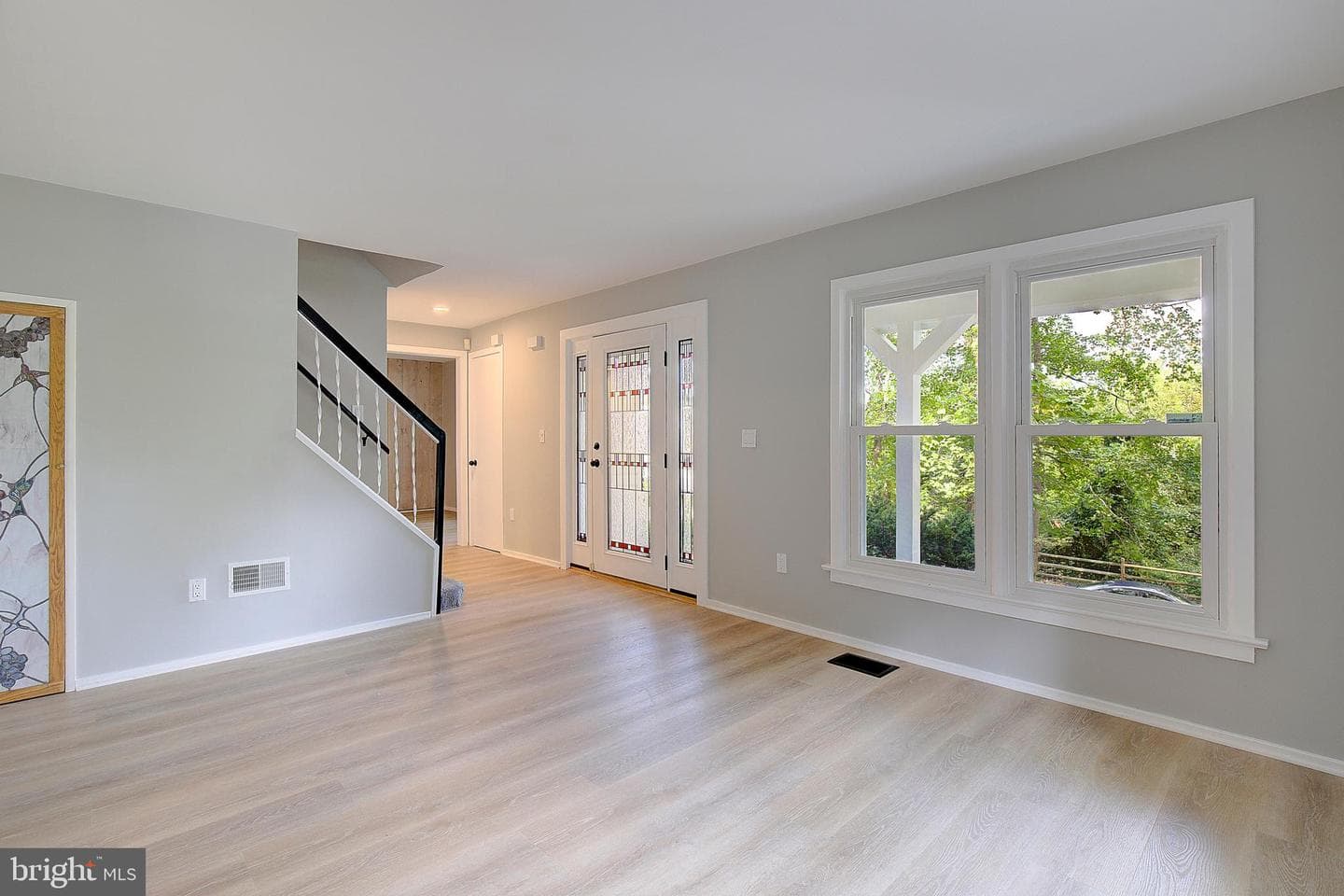 349 Arbutus Drive photo 6