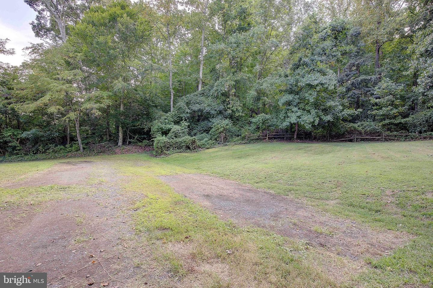 349 Arbutus Drive photo 65