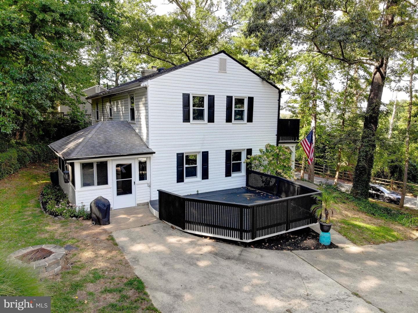 349 Arbutus Drive photo 72