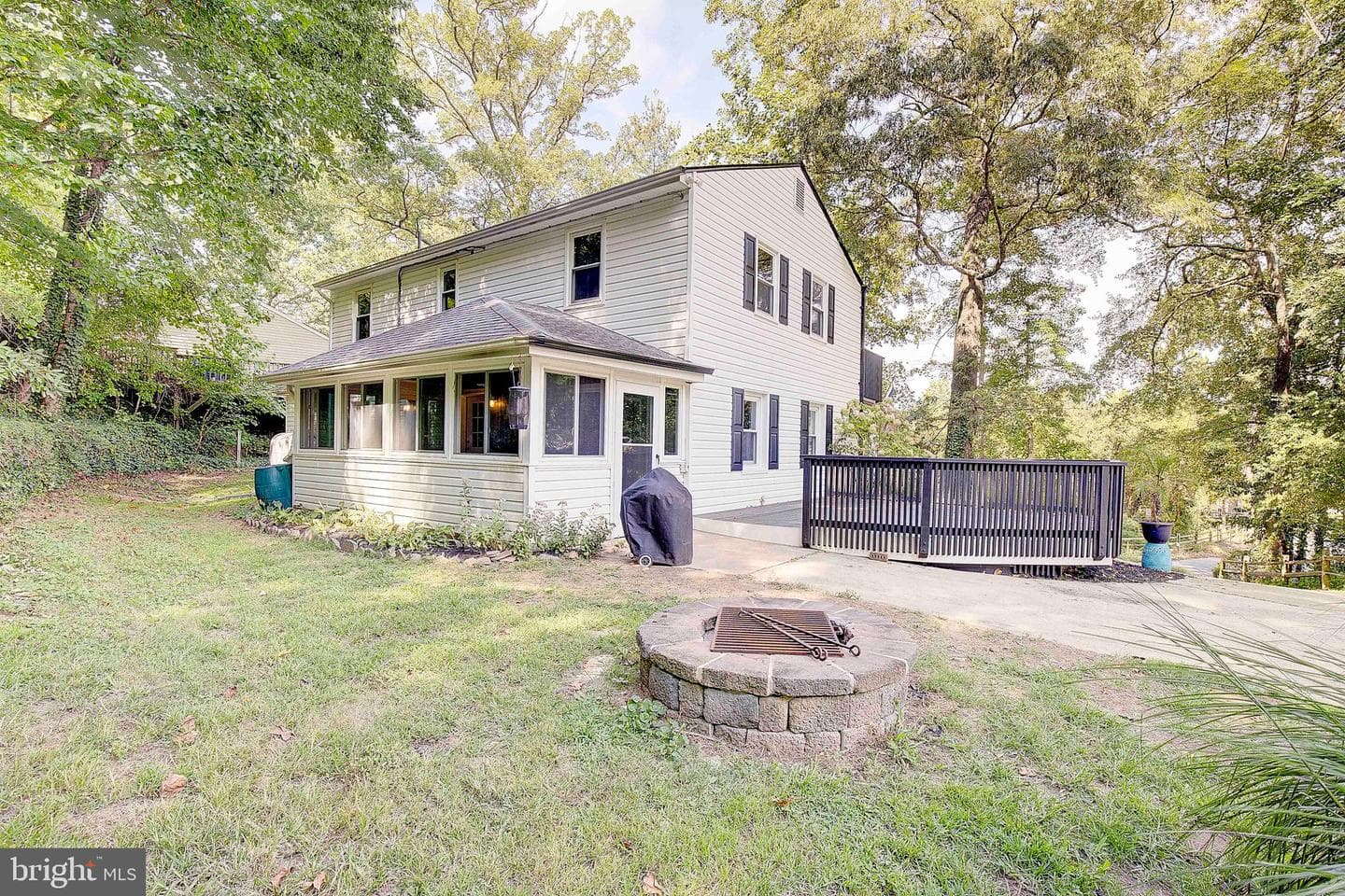 349 Arbutus Drive photo 73