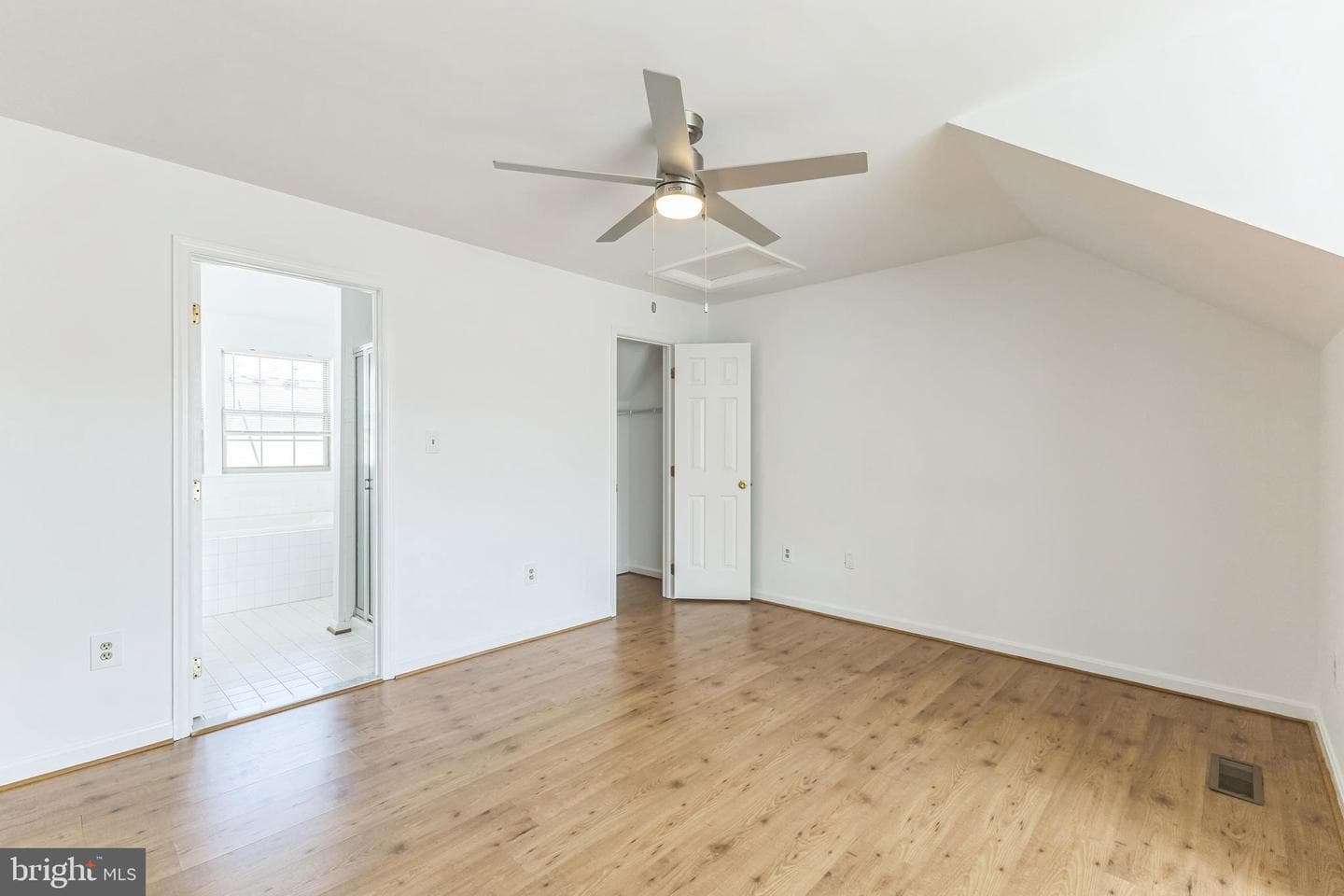 6506 Eiderdown Court photo 20