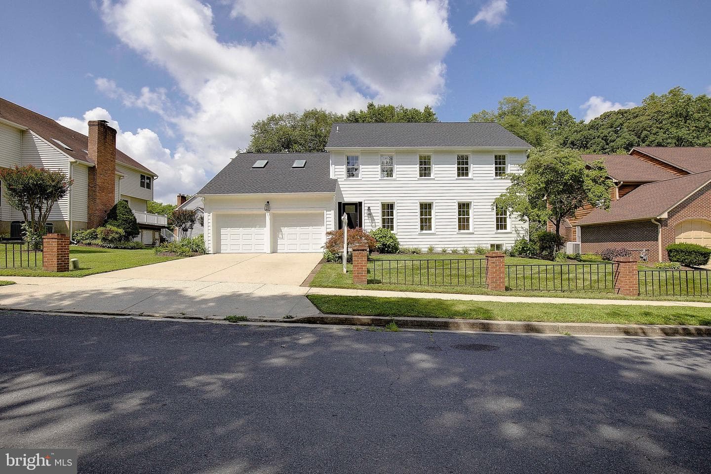 1733 Mayfair Place photo 1