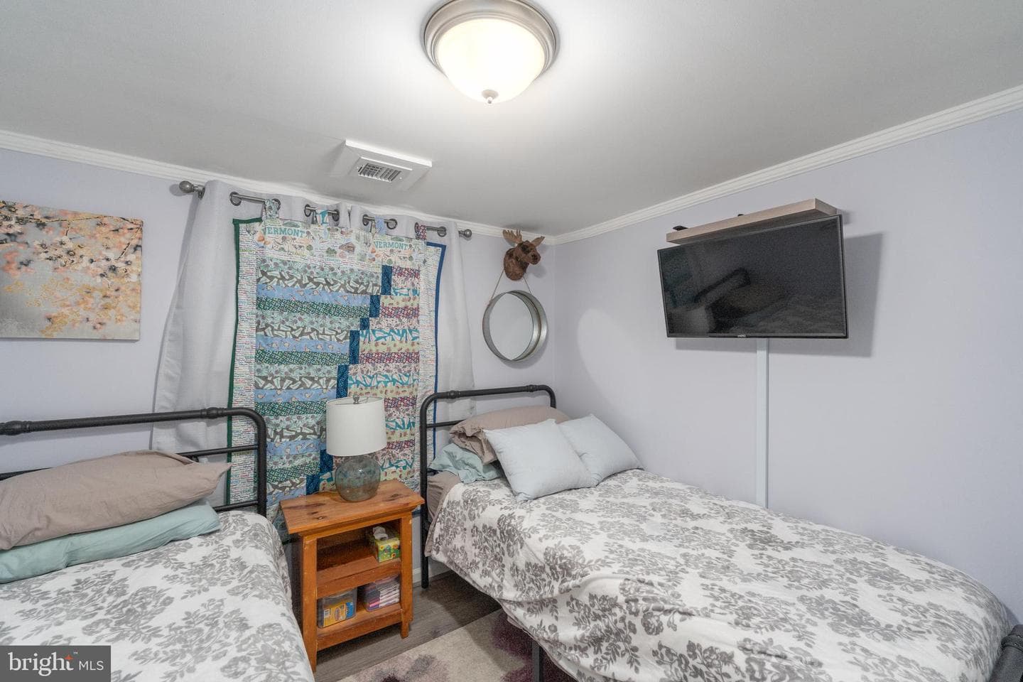 7875 Telegraph Road photo 9