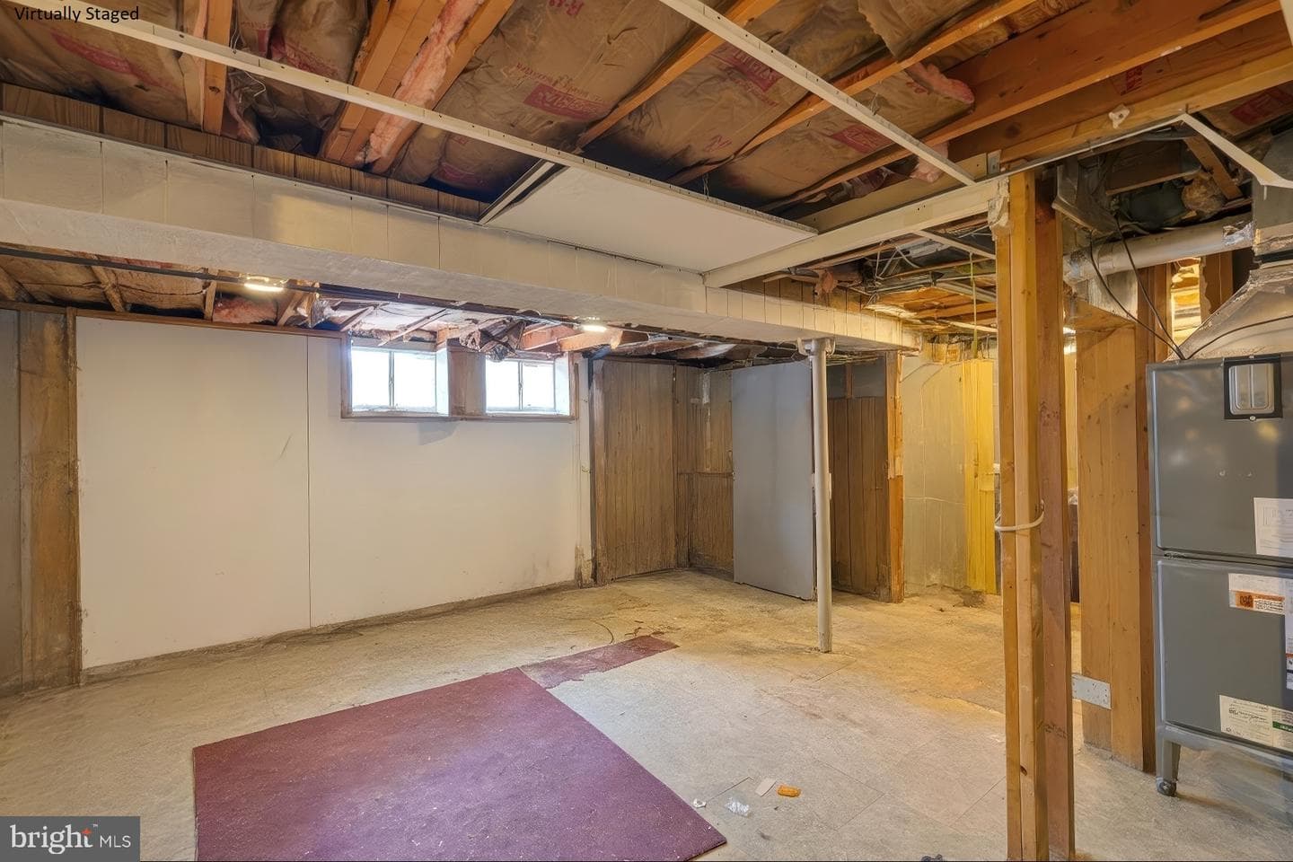 536 West Court photo 22