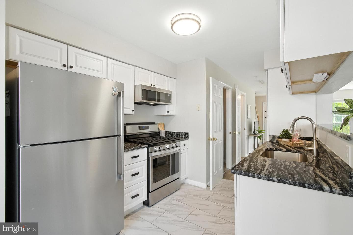 7930 Heather Mist Drive photo 15