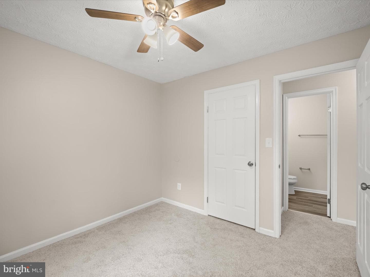 2141 Commissary Circle photo 21