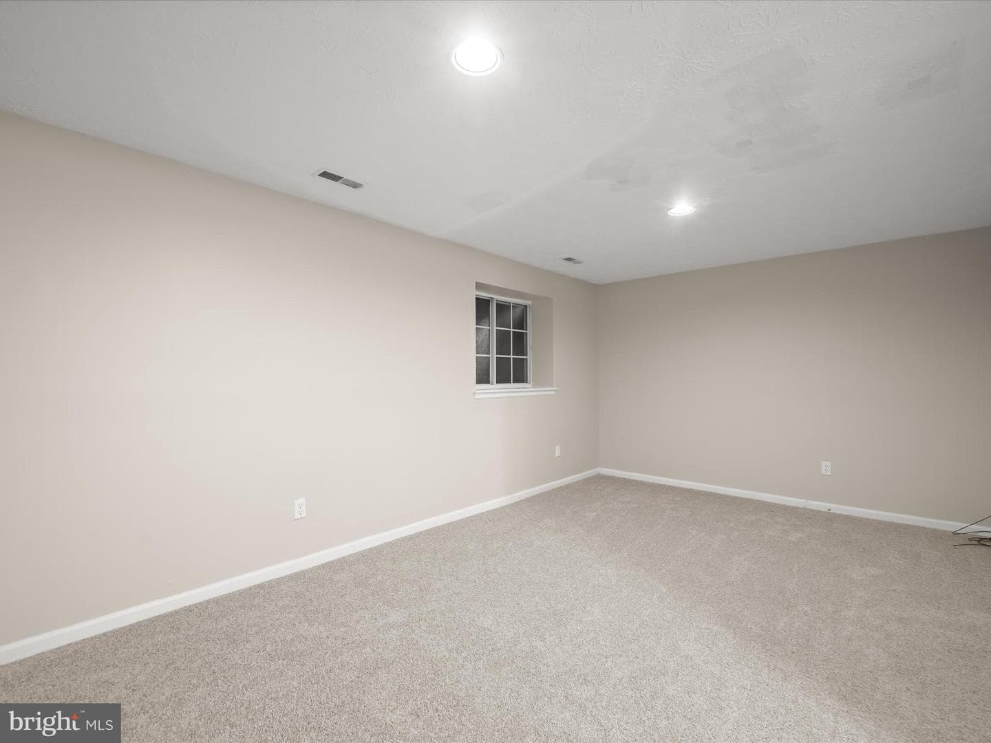2141 Commissary Circle photo 24