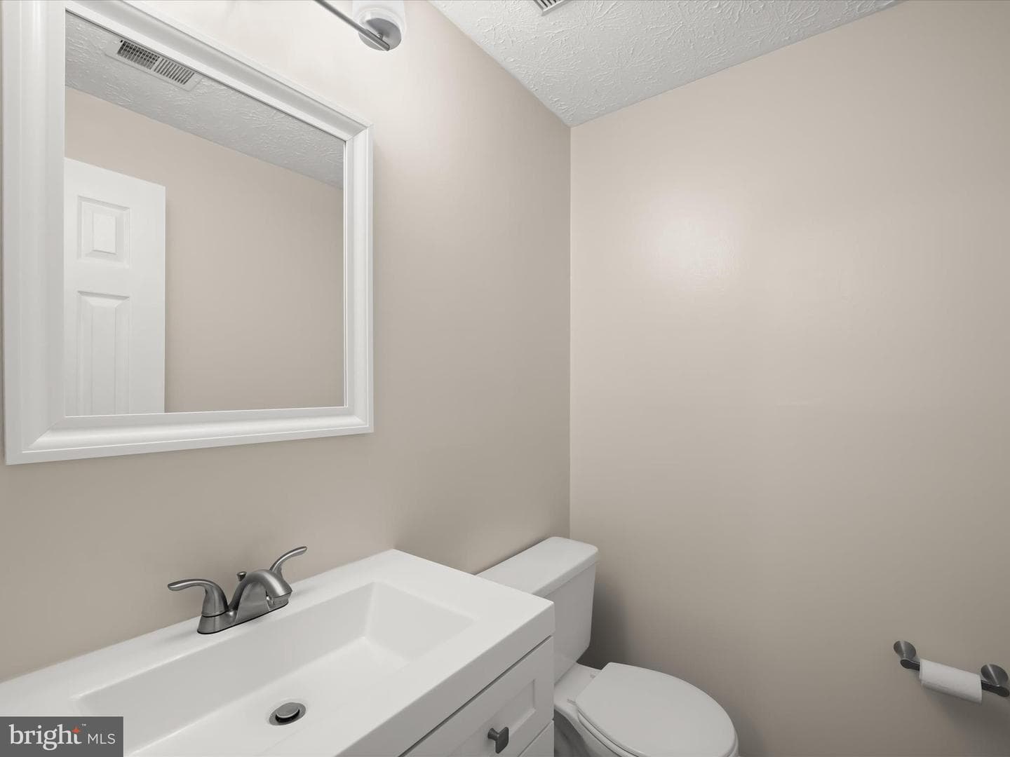 2141 Commissary Circle photo 27