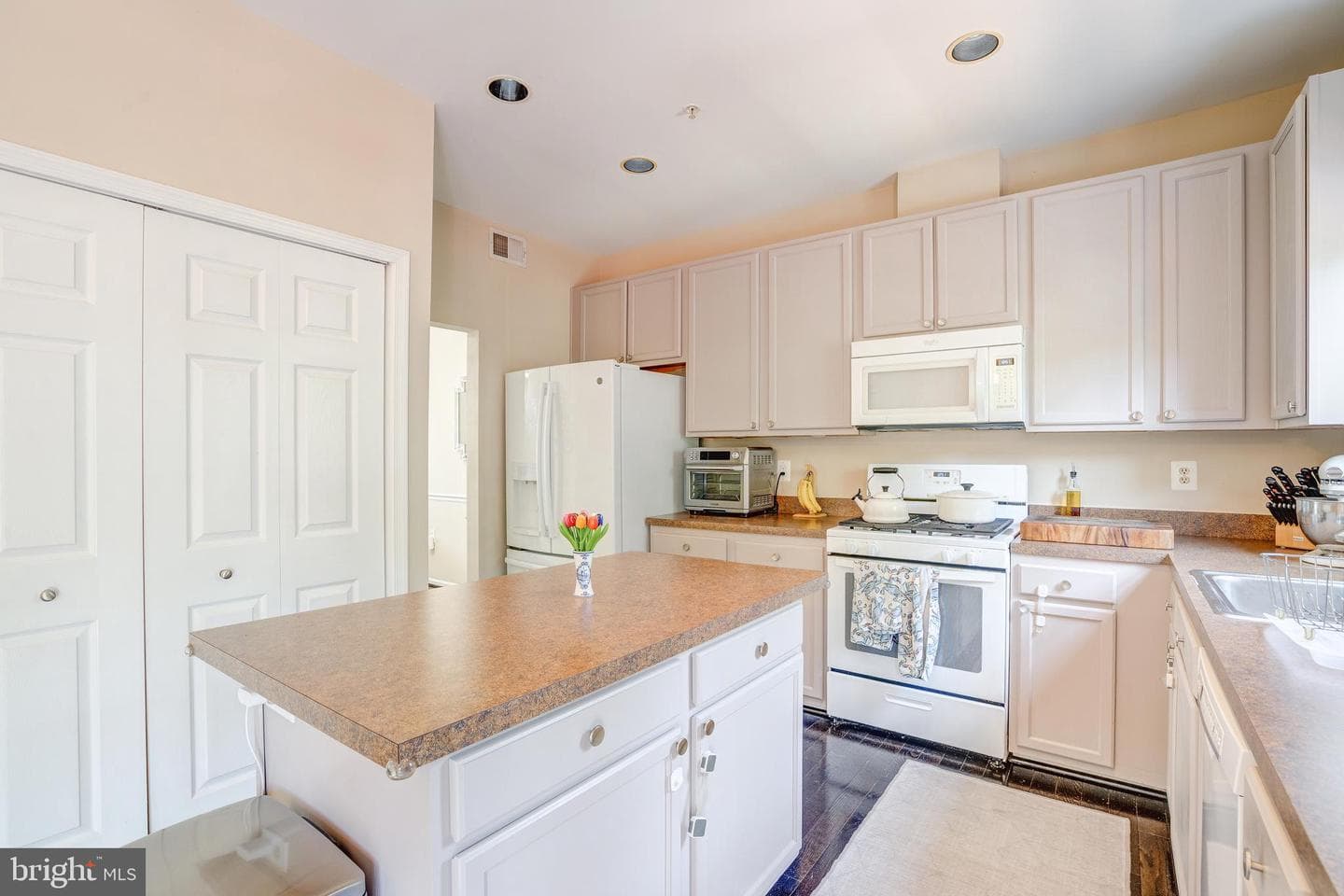 2314 Bellow Court photo 8