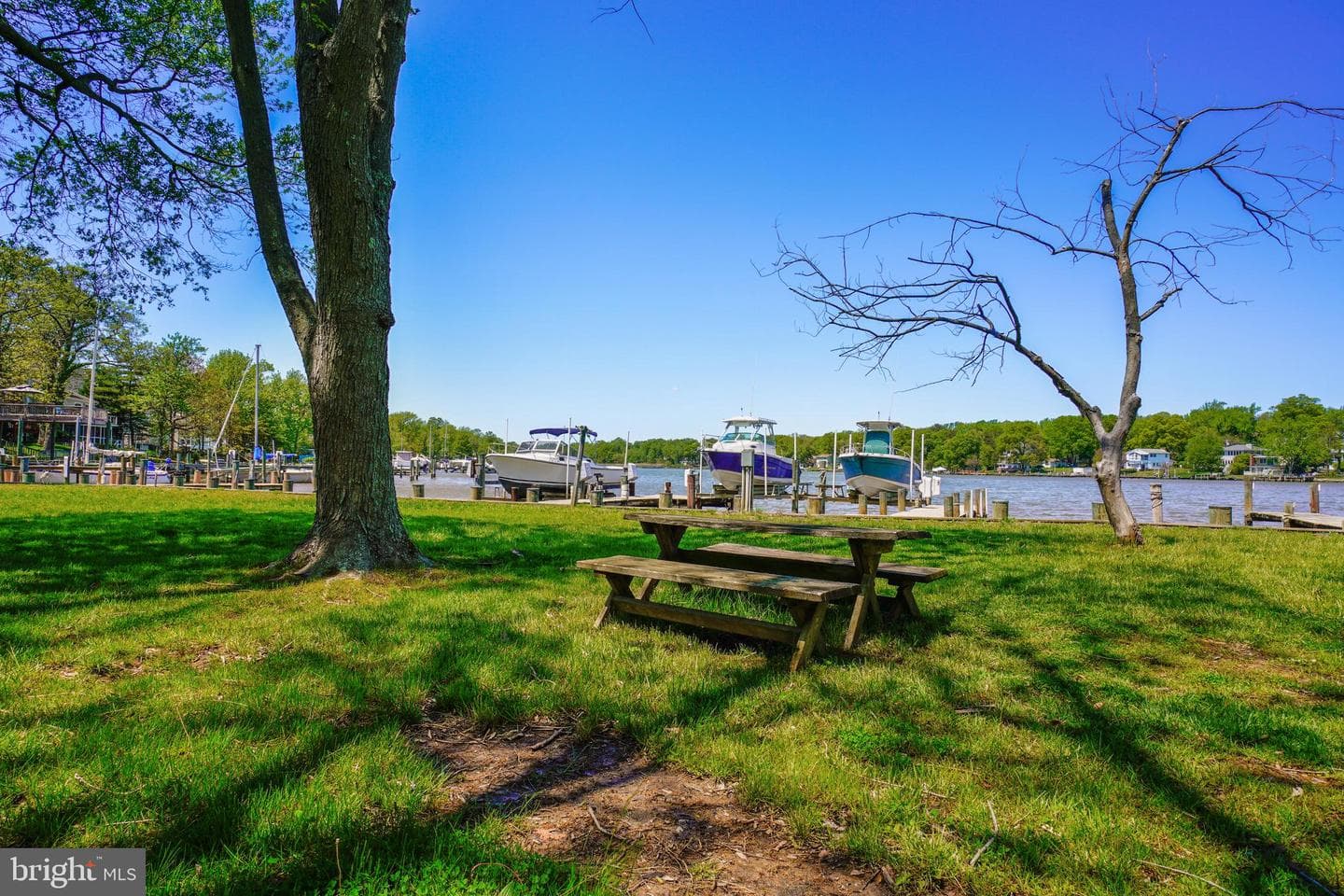 1400 Ellis Road photo 36