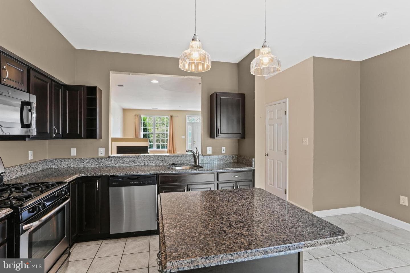 2710 Cherrywood Court photo 10