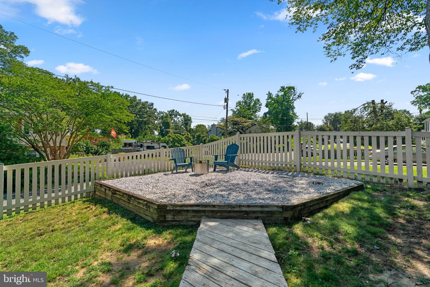 1746 Tacoma Road photo 42