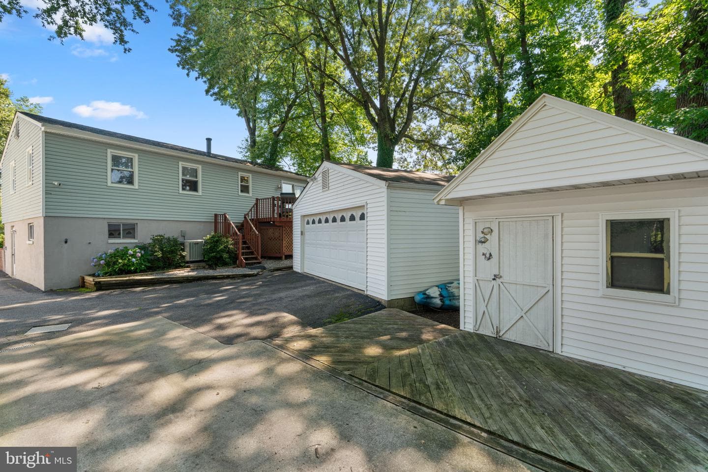 1746 Tacoma Road photo 44