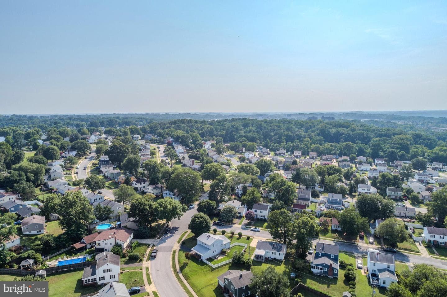 208 Ardmore Road photo 45