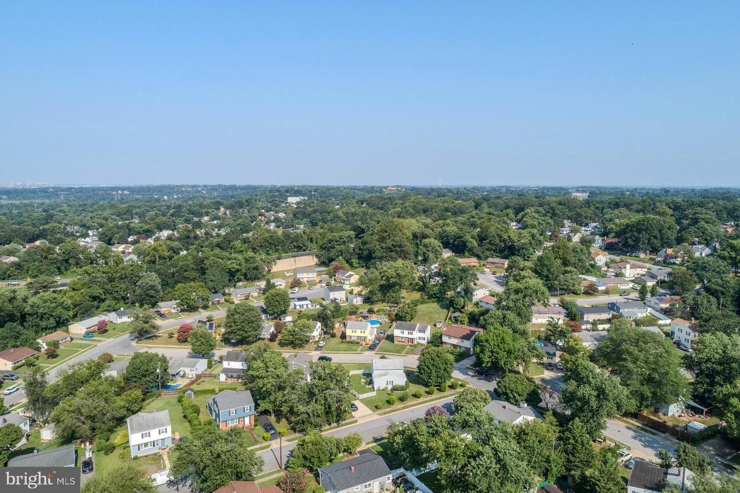 208 Ardmore Road photo 48