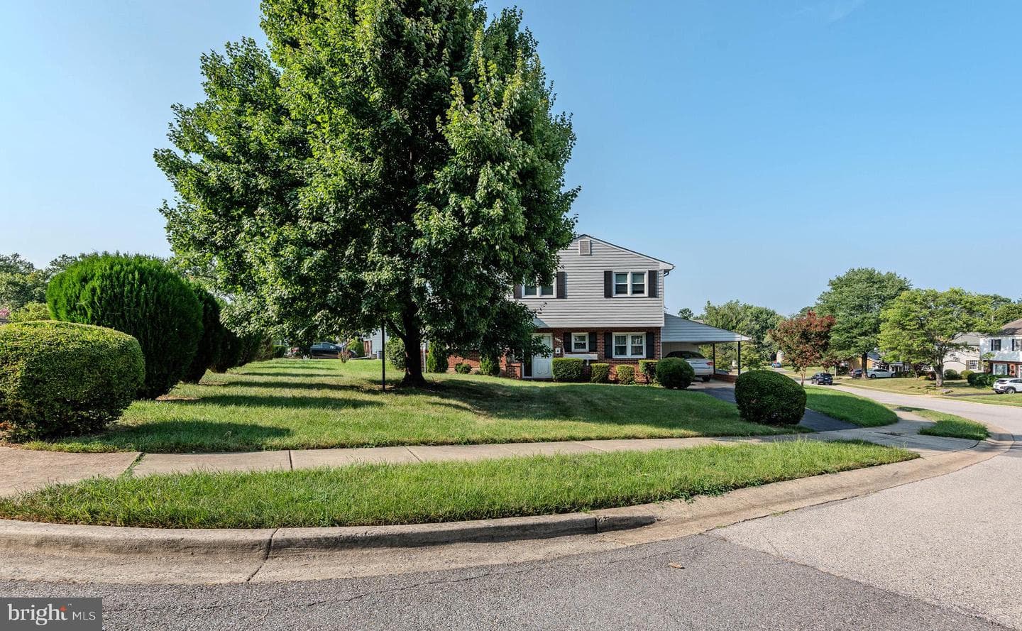 208 Ardmore Road photo 51