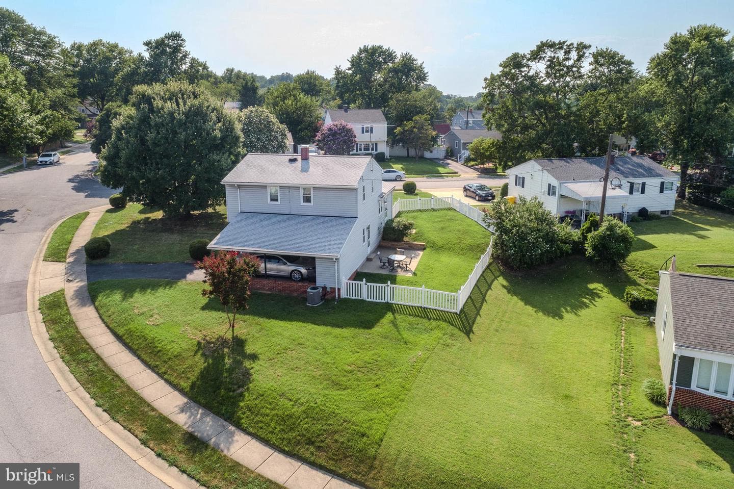 208 Ardmore Road photo 7