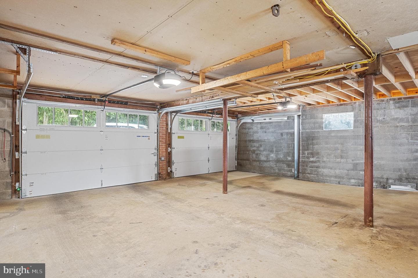 735 Glenwood Street photo 70