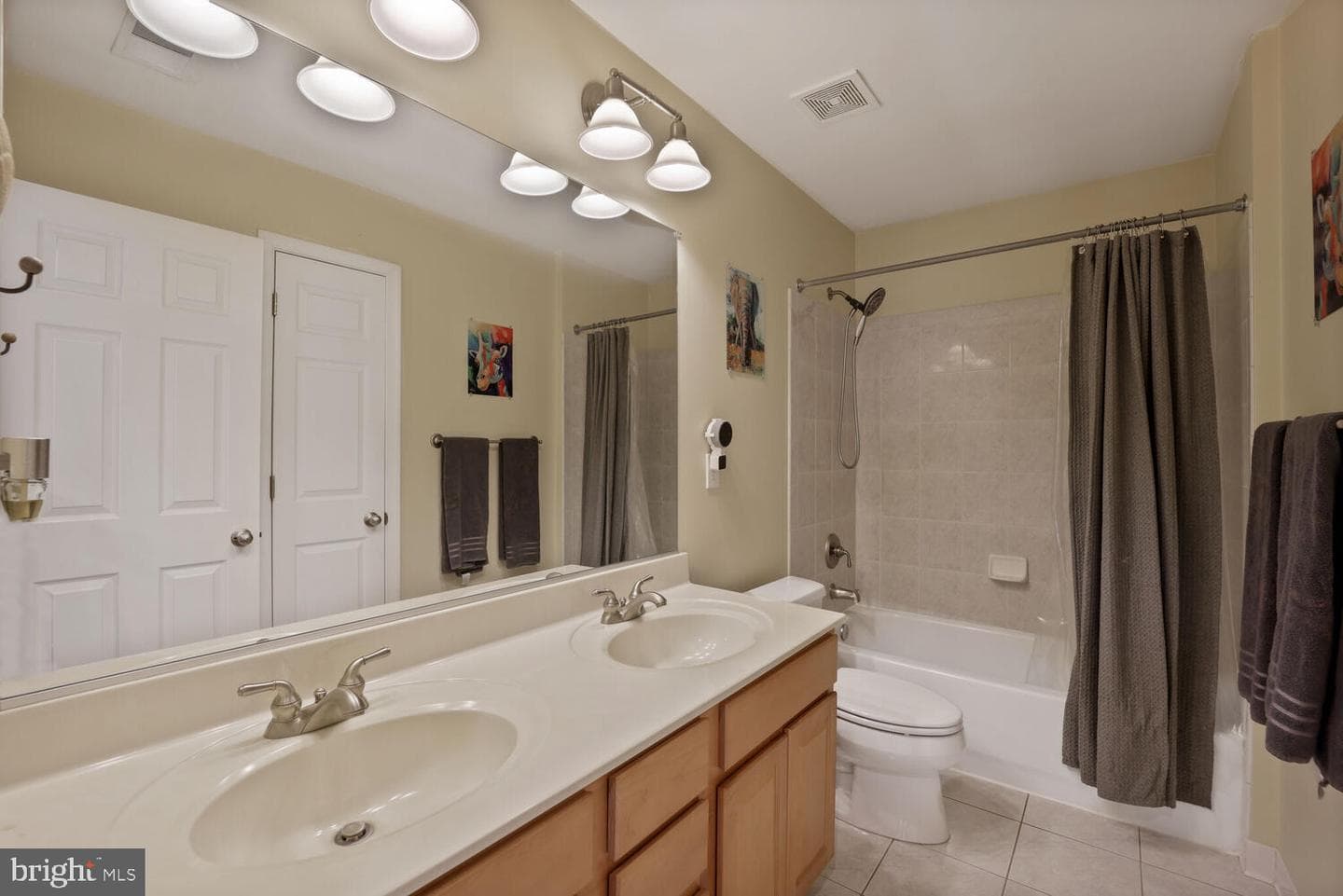 214 Poplar Avenue photo 22