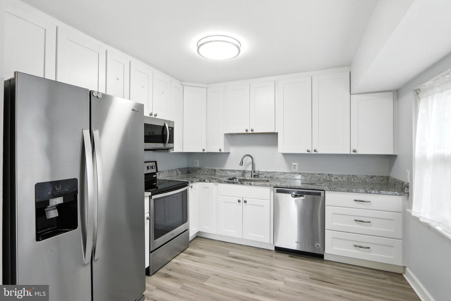 7602 Mcgowan Avenue photo 13