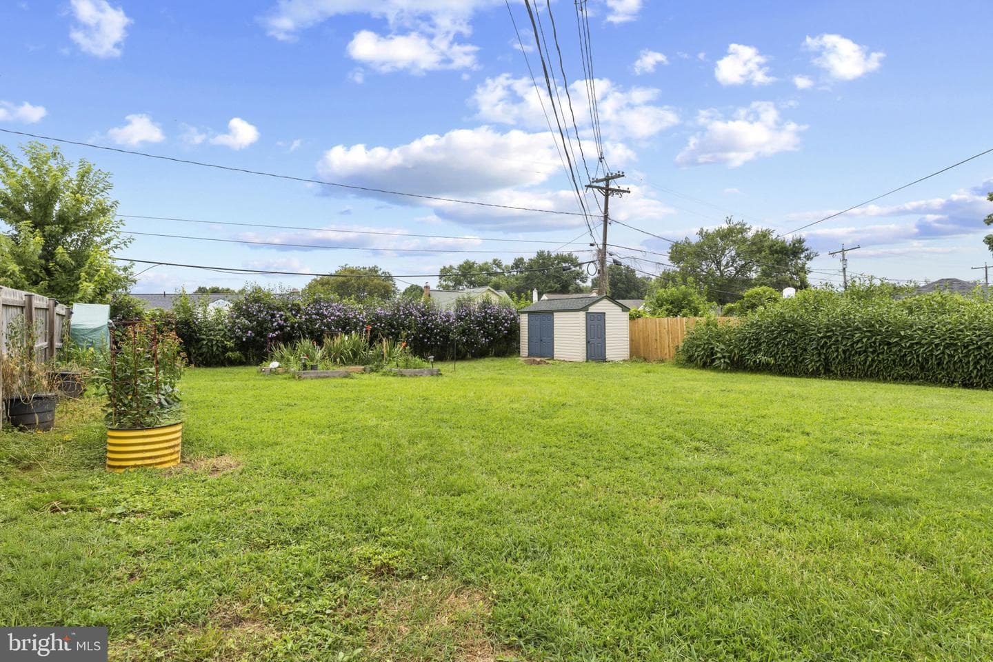 536 Forest View Road photo 22