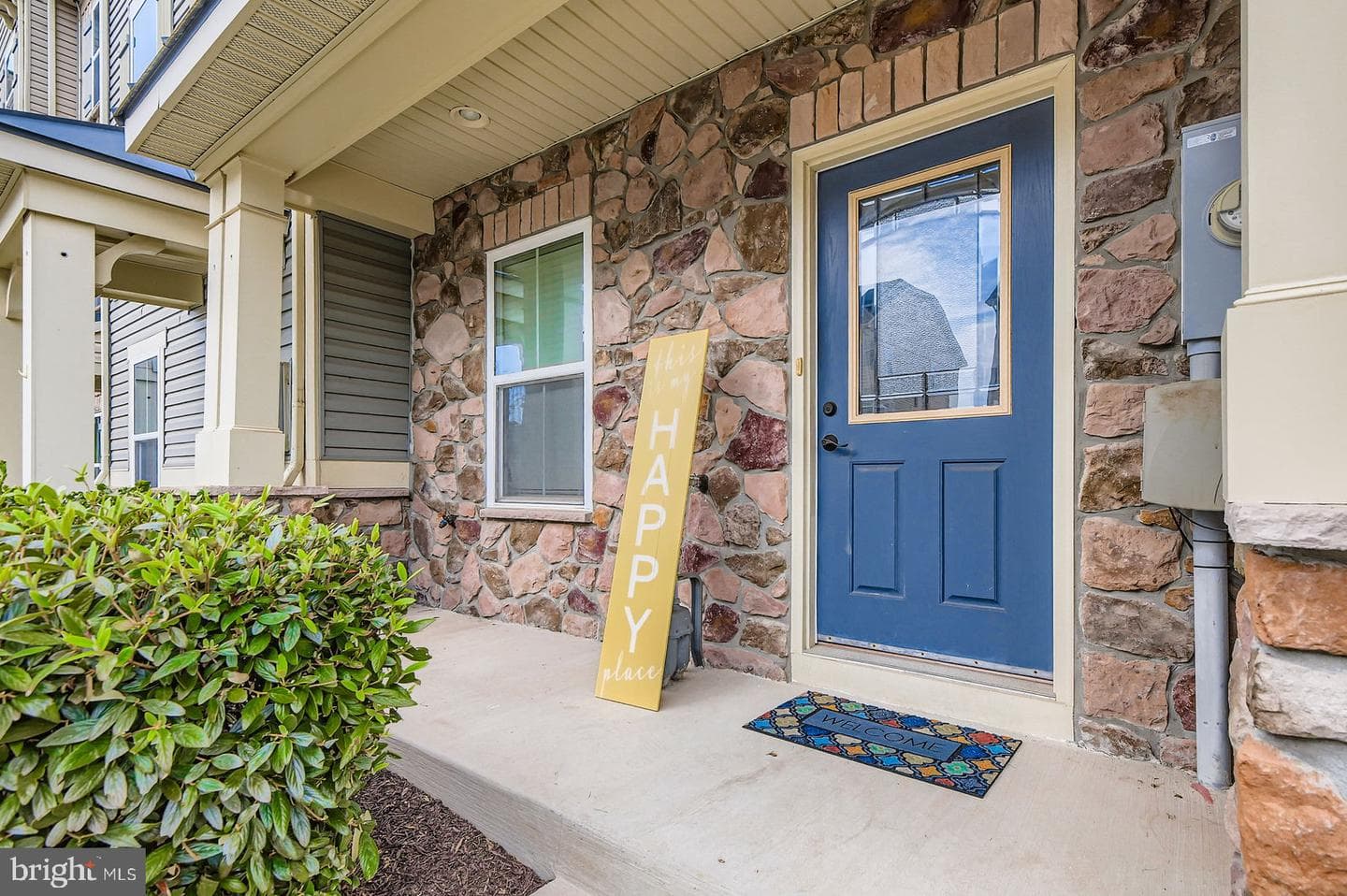 422 Willow Bend Drive photo 4